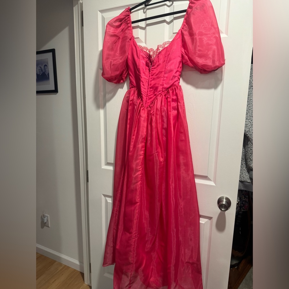 Vintage 80s Hot Pink Prom Formal Dress with Lace and Puff Sleeves Size 2 - Picture 4 of 10